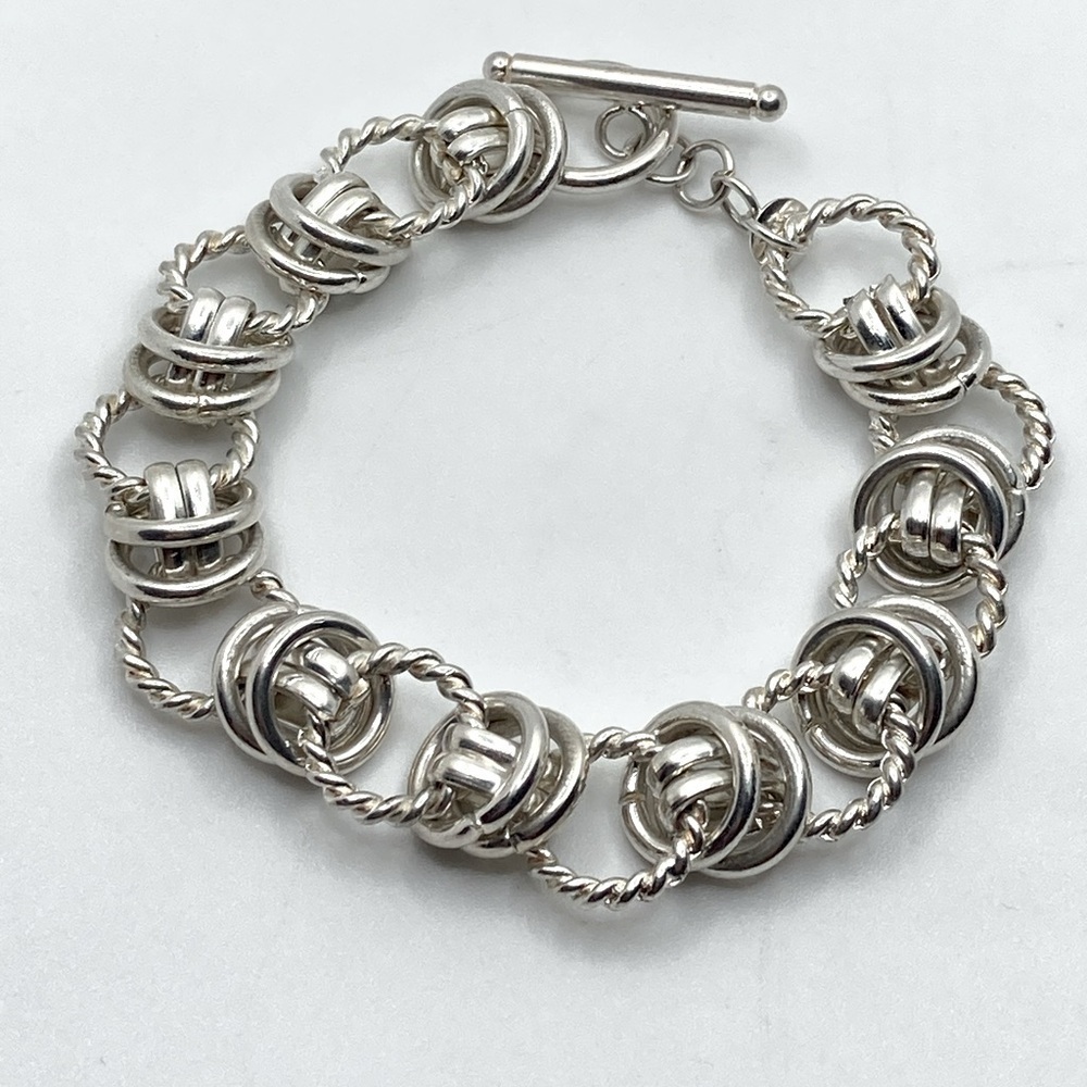 STERLING Silver Circles Hoops Bracelet w Twisted Links Toggle Clasp Heavy 8” 34g